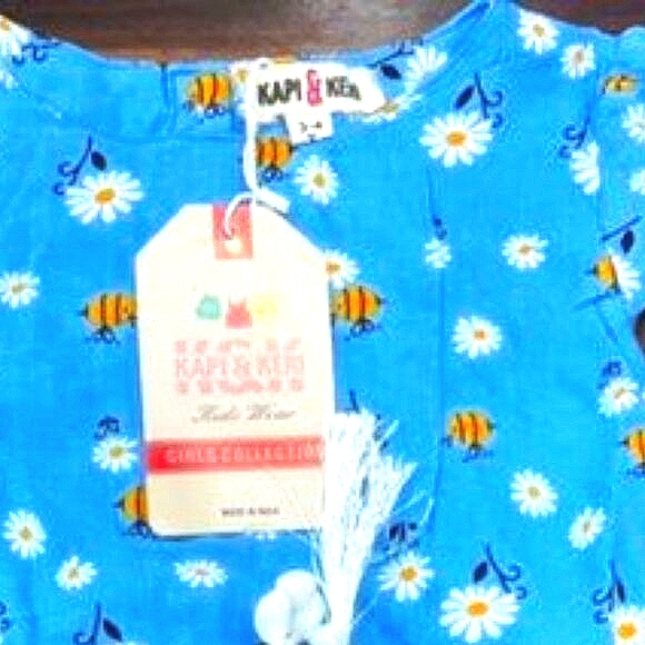 NWT Beautiful BEES & Flowers Printed Woven Dress with Tie Super Soft Cotton - Picture 2 of 3